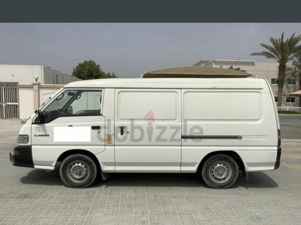 ملف Mitsubishi Delica Van 003 Jpg ويكيبيديا